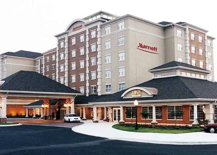 Hotel Chicago Marriott Midway 3*